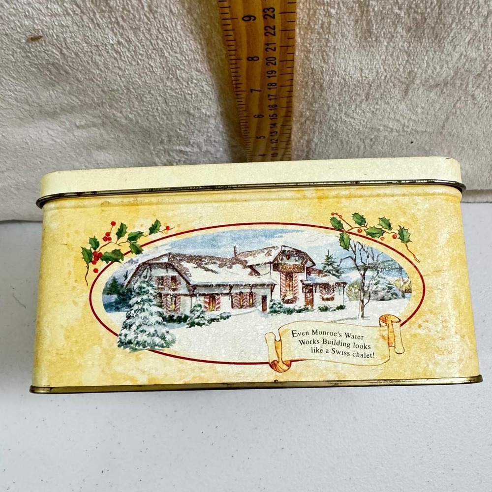 Swiss Colony VTG Xmas Tin Monroe Wisconsin Helen Endres Winter Scene brownie box - Picture 5 of 6